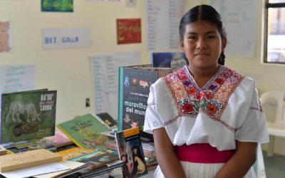 Dona ganadora del Premio CaSa una biblioteca a niños en Oaxaca