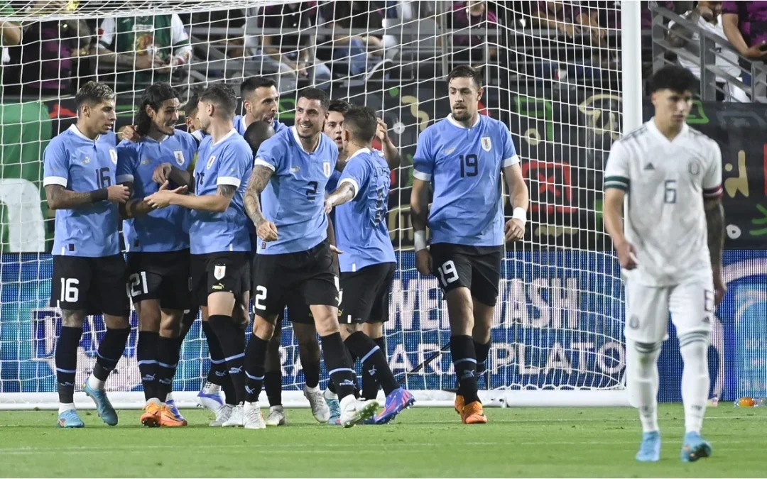 Uruguay derrota sin piedad a México